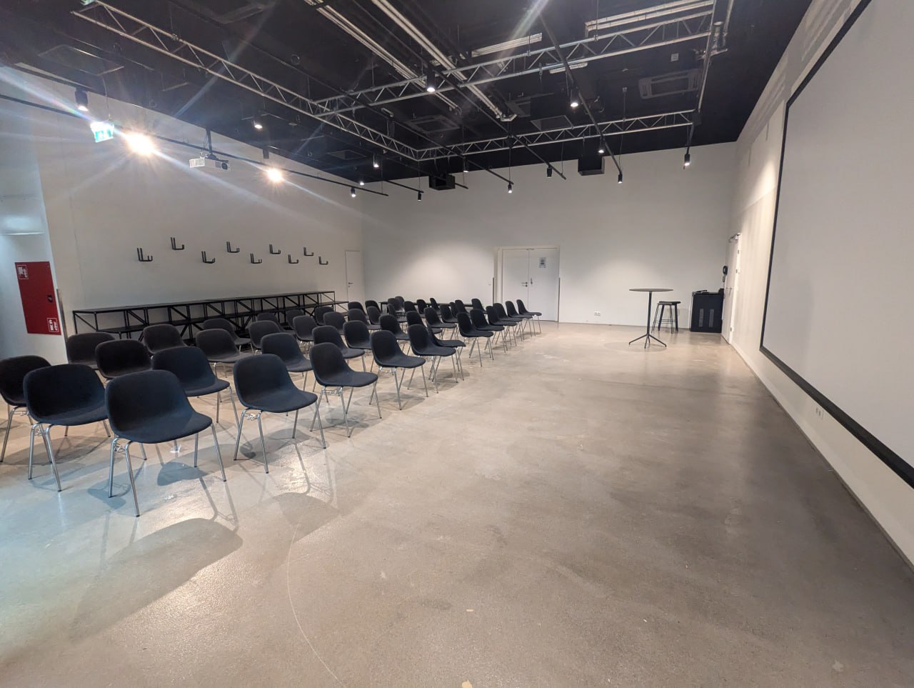 Gallery 5