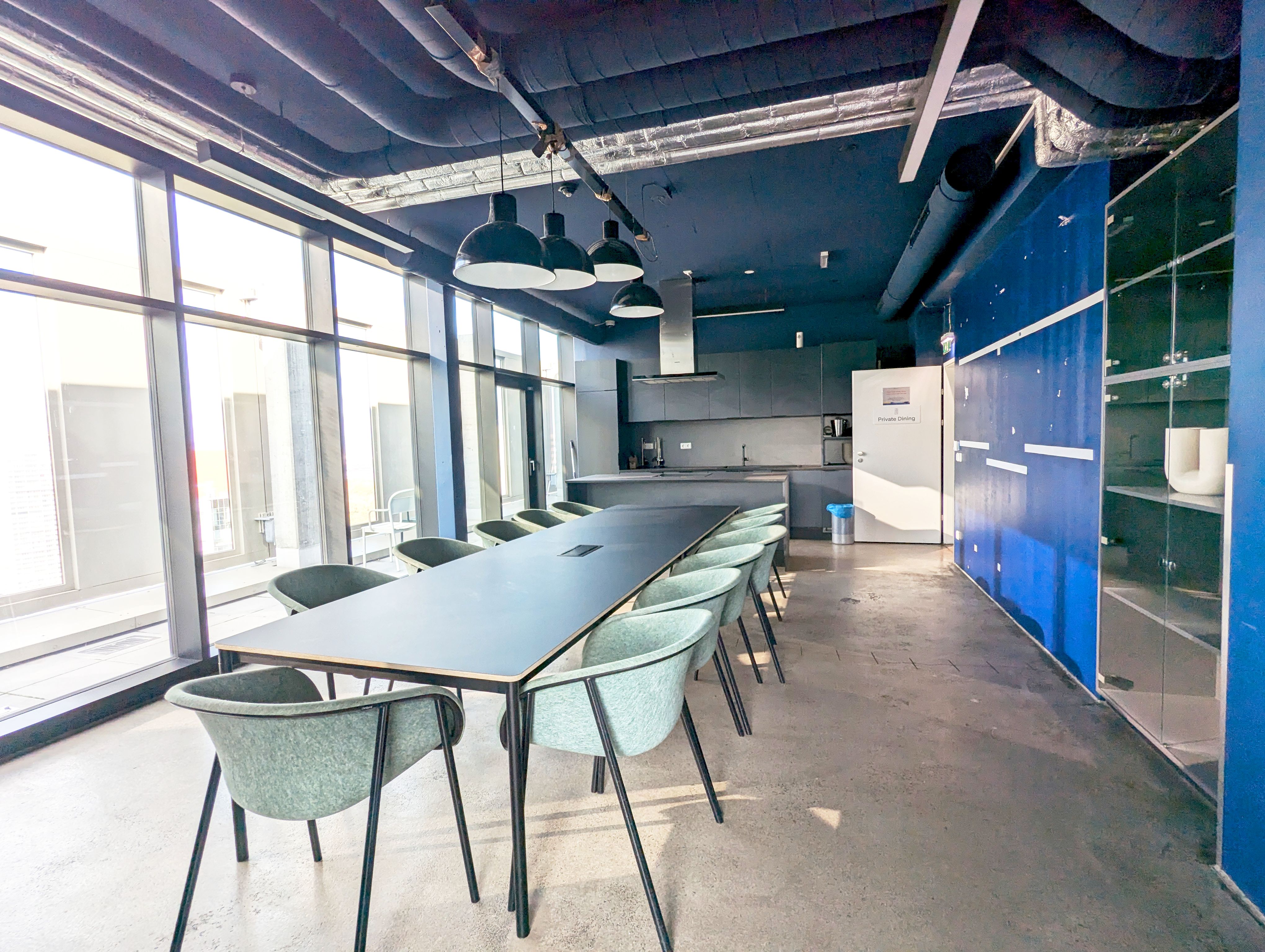 Gallery 27