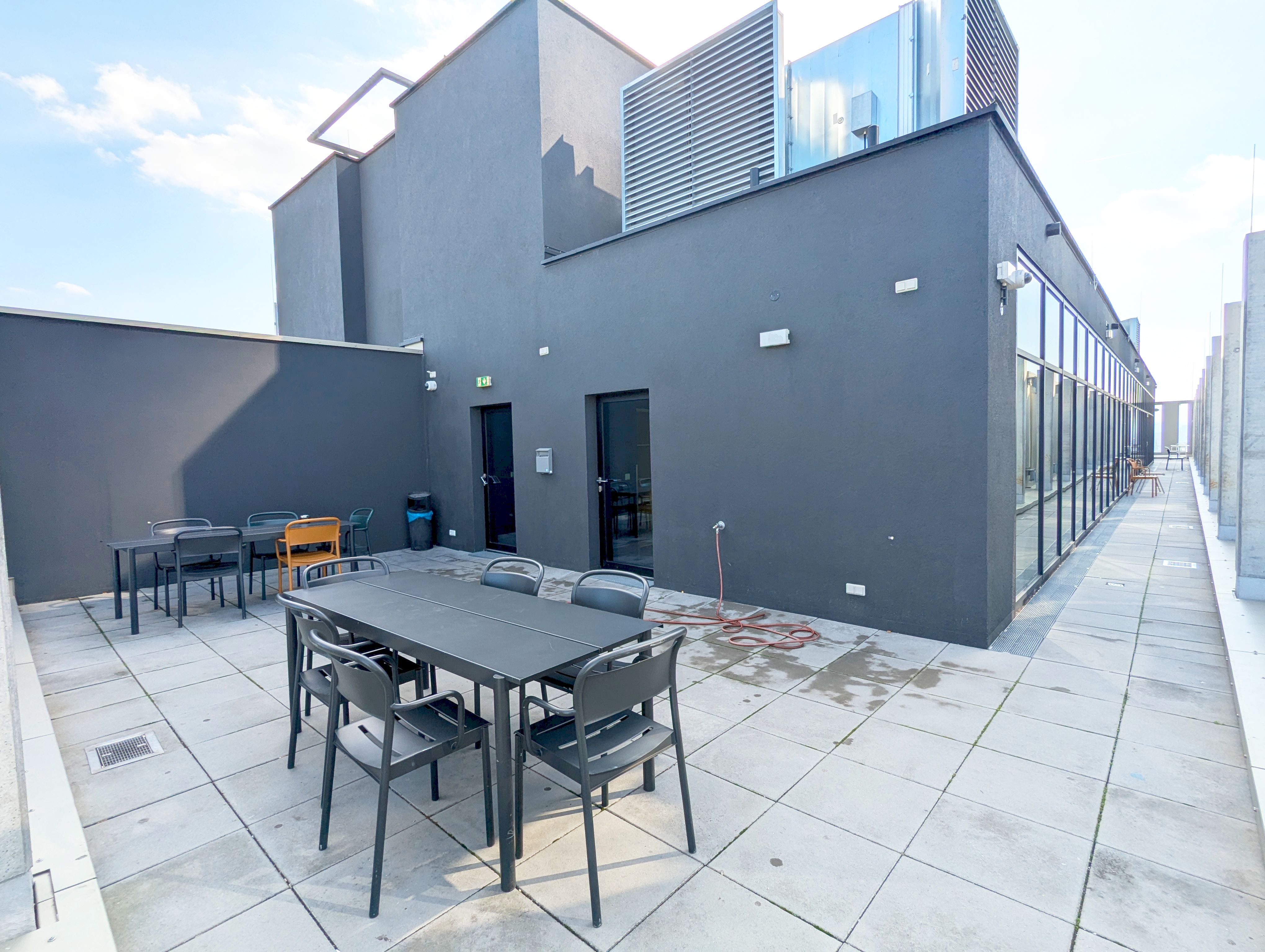 Gallery 40